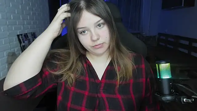 Snapshot of XNirvanaX chatting on 10, 2, 2025 XNirvanaX online show from 10, 2, 2025