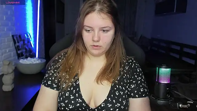 Snapshot of XNirvanaX chatting on 2, 3, 2025 XNirvanaX online show from 2, 3, 2025