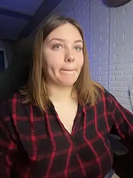 Snapshot of XNirvanaX chatting on 17, 10, 2025 XNirvanaX online show from 17, 10, 2025