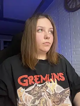 Snapshot of XNirvanaX chatting on 22, 10, 2025 XNirvanaX online show from 22, 10, 2025