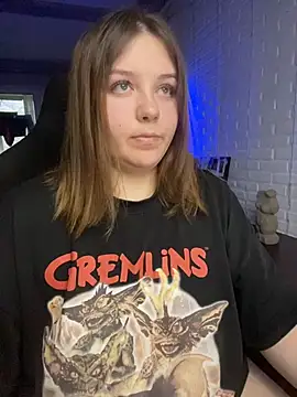 Snapshot of XNirvanaX chatting on 10, 11, 2025 XNirvanaX online show from 10, 11, 2025