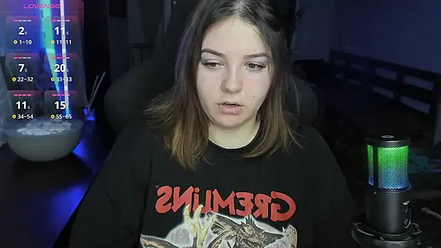 Snapshot of XNirvanaX chatting on 27, 11, 2025 XNirvanaX online show from 27, 11, 2025