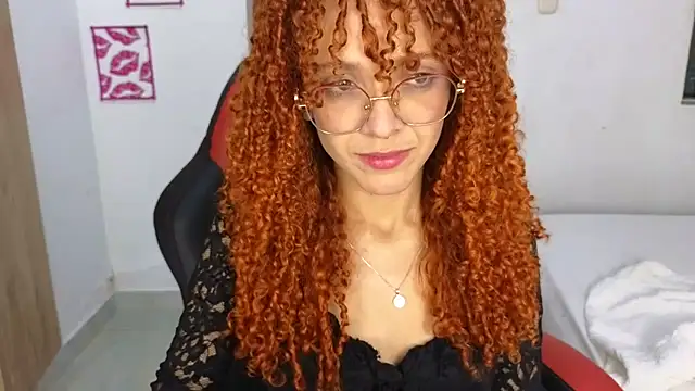 SexyLeilaa online show from 6, 1, 2026