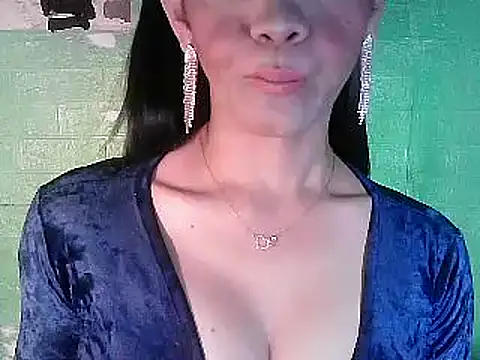 Rosebaumgardner1234 online show from 8, 3, 2025