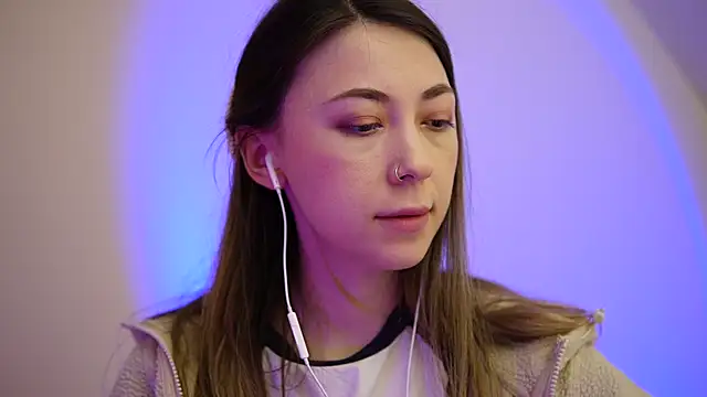 chibi moon  online show from 23, 3, 2025