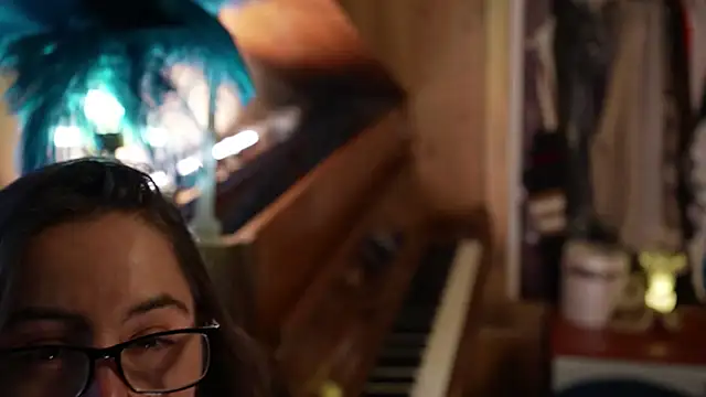 VanessaDoyle online show from 10, 9, 2025