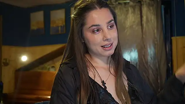 VanessaDoyle online show from 24, 7, 2026