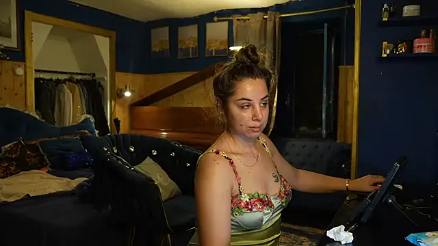 VanessaDoyle online show from 30, 7, 2026