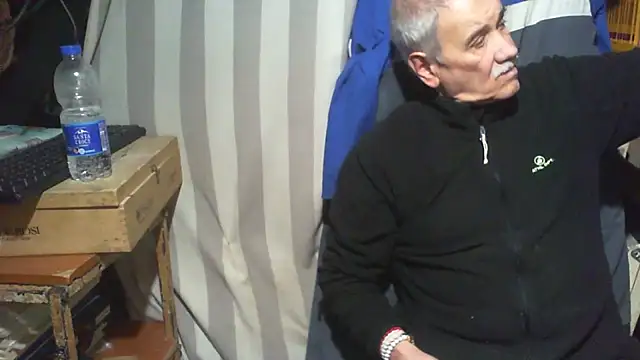 nonnomaturobisex online show from 28, 2, 2026