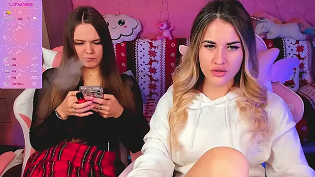 ivannatompsonnn online show from 1, 2, 2025