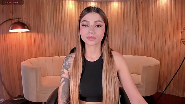 Snapshot of LexieWayne chatting on 14, 2, 2025 LexieWayne online show from 14, 2, 2025