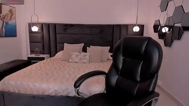 Snapshot of LexieWayne chatting on 17, 2, 2025 LexieWayne online show from 17, 2, 2025