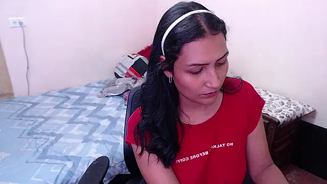 Snapshot of leah-666 chatting on 29, 10, 2025 leah-666 online show from 29, 10, 2025