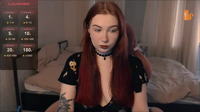 Cute lina online show from 12, 9, 2025