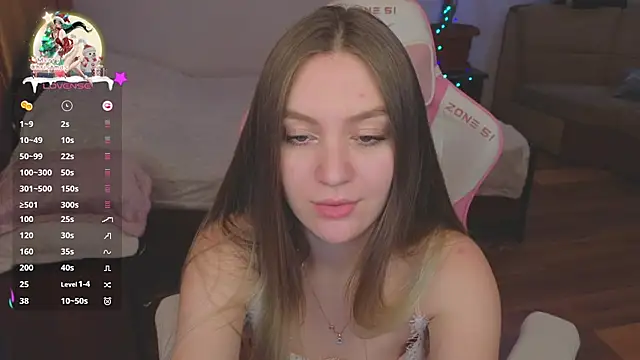 Snapshot of CyrilaPuff chatting on 24, 12, 2024 CyrilaPuff online show from 24, 12, 2024