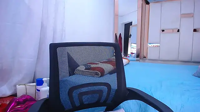 sara  stone1 online show from 9, 3, 2026