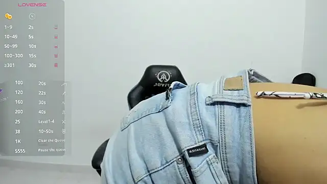 labrika  online show from 4, 12, 2024