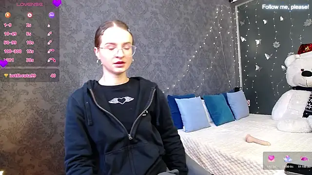 Snapshot of KateJonson chatting on 18, 1, 2026 KateJonson online show from 18, 1, 2026