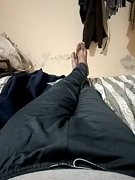 Snapshot of Desi_Londa_143 chatting on 4, 2, 2025 Desi Londa 143 online show from 4, 2, 2025