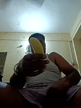 Snapshot of Desi_Londa_143 chatting on 12, 3, 2025 Desi Londa 143 online show from 12, 3, 2025