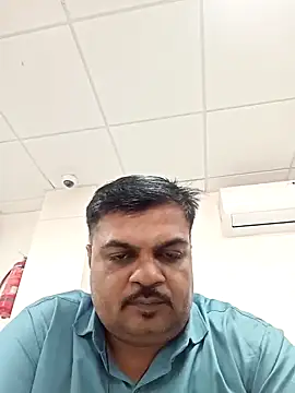 Snapshot of Desi_Londa_143 chatting on 18, 3, 2025 Desi Londa 143 online show from 18, 3, 2025