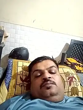 Snapshot of Desi_Londa_143 chatting on 18, 3, 2025 Desi Londa 143 online show from 18, 3, 2025