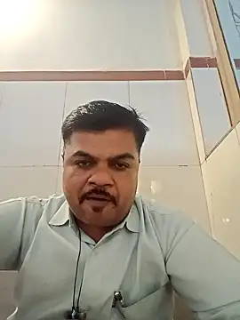 Snapshot of Desi_Londa_143 chatting on 20, 3, 2025 Desi Londa 143 online show from 20, 3, 2025