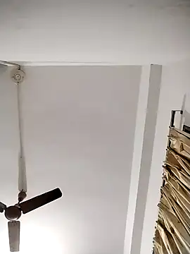 Snapshot of Desi_Londa_143 chatting on 11, 11, 2025 Desi Londa 143 online show from 11, 11, 2025