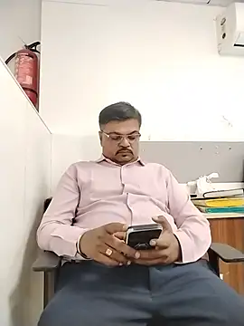 Snapshot of Desi_Londa_143 chatting on 30, 7, 2026 Desi Londa 143 online show from 30, 7, 2026