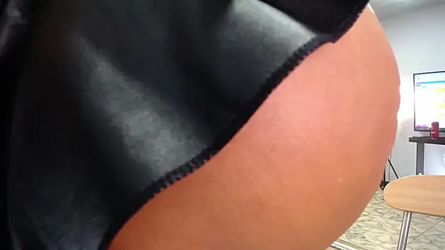 S Mia online show from 28, 1, 2025