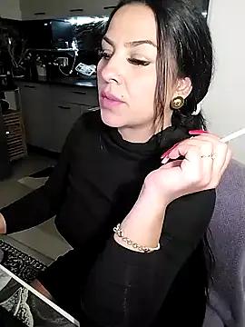 hot-babygirl online show from 11, 3, 2026