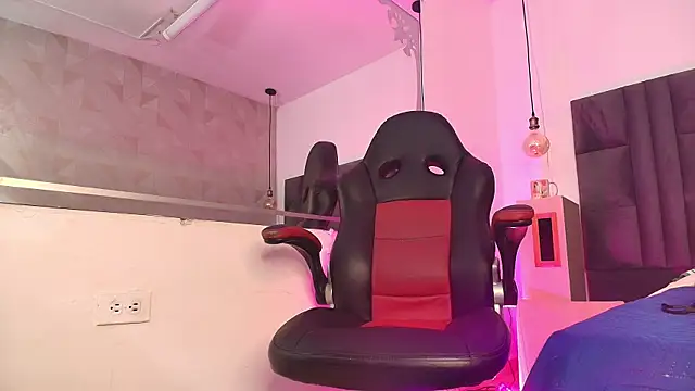 Snapshot of arletmss chatting on 21, 3, 2025 arletmss online show from 21, 3, 2025