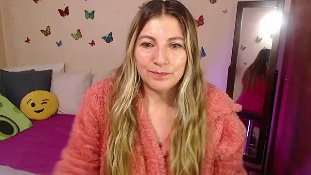 Jolie-Mature online show from 14, 2, 2025