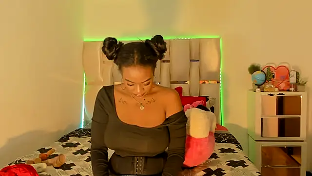 viioolleettaa online show from 16, 12, 2024