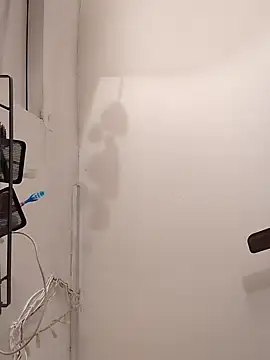  IRRESISTIBLE  online show from 20, 3, 2025