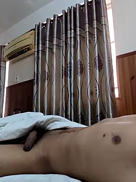  IRRESISTIBLE  online show from 8, 10, 2025