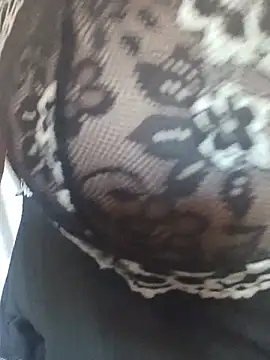 Snapshot of milfchantal4 chatting on 20, 6, 2026 milfchantal4 online show from 20, 6, 2026