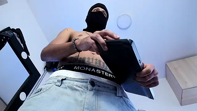 Samuel Suarez online show from 6, 3, 2026