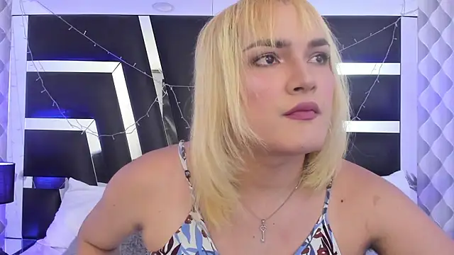 Snapshot of katya_kozlov chatting on 11, 11, 2025 katya kozlov online show from 11, 11, 2025