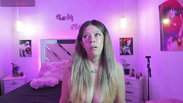 Karly moon online show from 12, 11, 2025