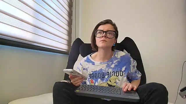 Arya starrk online show from 7, 1, 2026