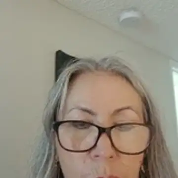 EvaRobinson online show from 22, 5, 2026