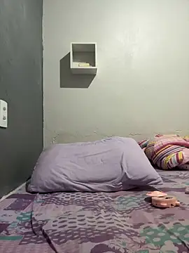 Snapshot of laisviana21 chatting on 1, 3, 2025 laisviana21 online show from 1, 3, 2025