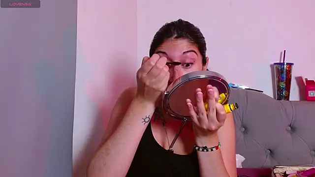 Red-moon1 online show from 28, 11, 2025