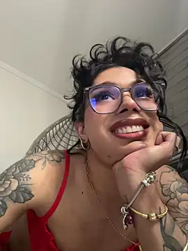 Samantha Bernardo online show from 28, 5, 2026