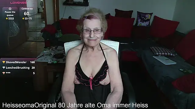 HeisseomaOriginal online show from 13, 3, 2025