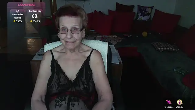 HeisseomaOriginal online show from 20, 10, 2025