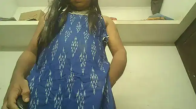 Snapshot of Akhilamolu_the_transsissy chatting on 1, 1, 2025 Akhilamolu the transsissy online show from 1, 1, 2025