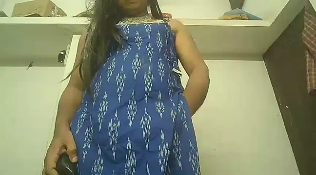 Snapshot of Akhilamolu_the_transsissy chatting on 3, 1, 2025 Akhilamolu the transsissy online show from 3, 1, 2025