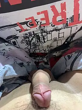 Snapshot of tttteeeeeooo chatting on 8, 1, 2025 tttteeeeeooo online show from 8, 1, 2025